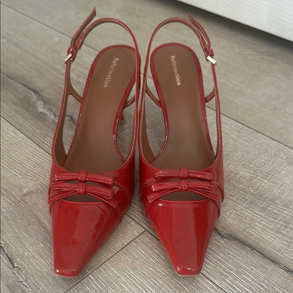 Reformation Women’s Noreen Slingback pumps